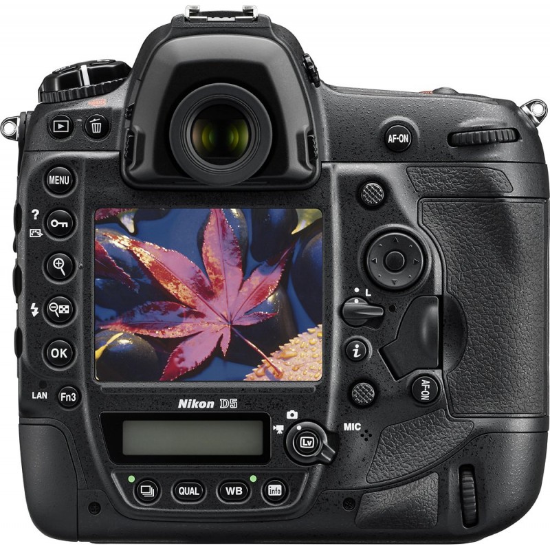 Nikon - D5 DSLR Camera Dual CF (Body Only) - Black